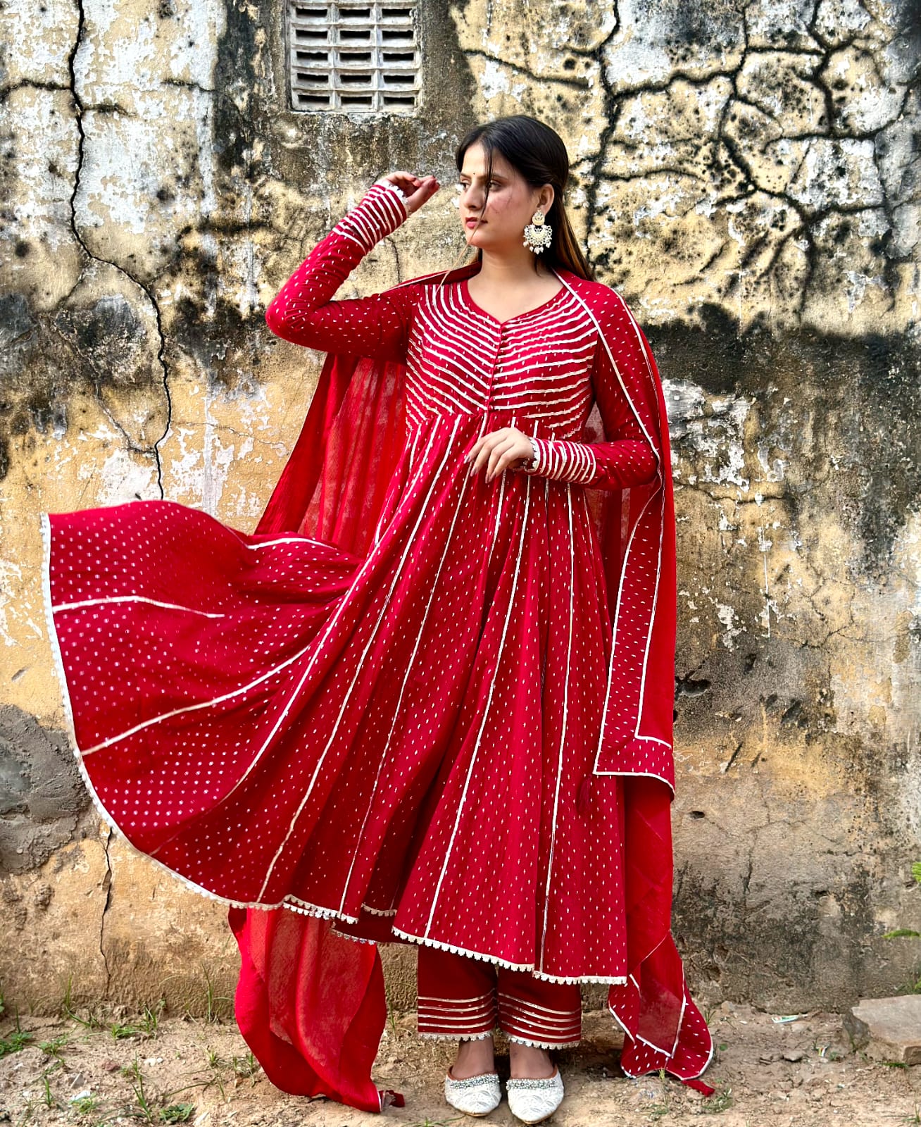 NEGCHAR RED ANARKALI SET