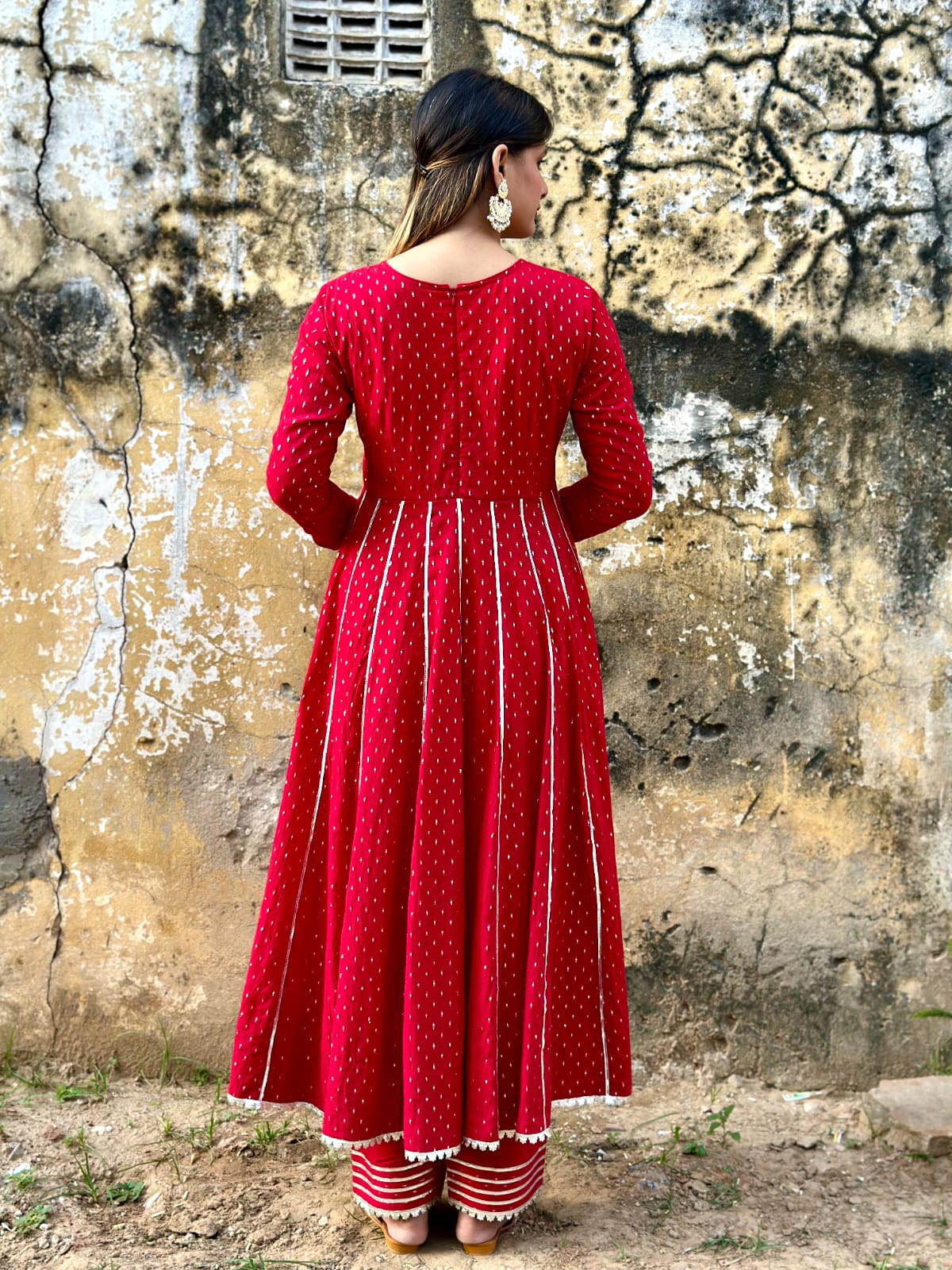 NEGCHAR RED ANARKALI SET