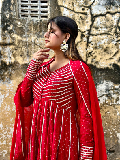 NEGCHAR RED ANARKALI SET