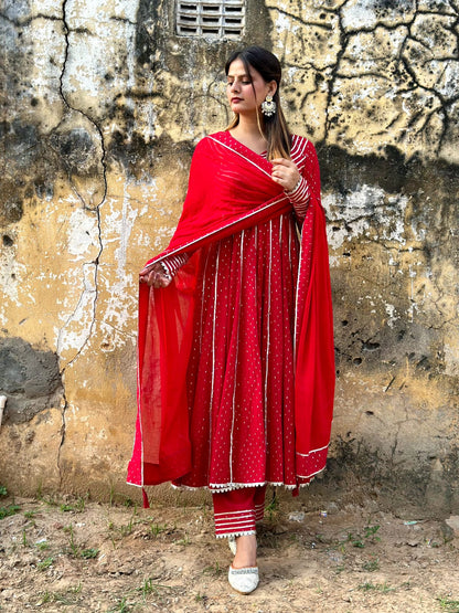 NEGCHAR RED ANARKALI SET