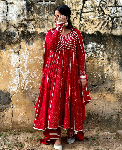 NEGCHAR RED ANARKALI SET